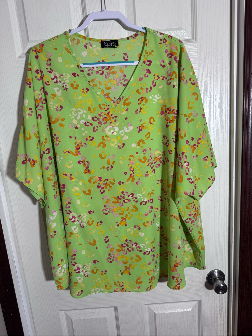 Sparrow Lime Green Printed V-Neck Women's Blouse